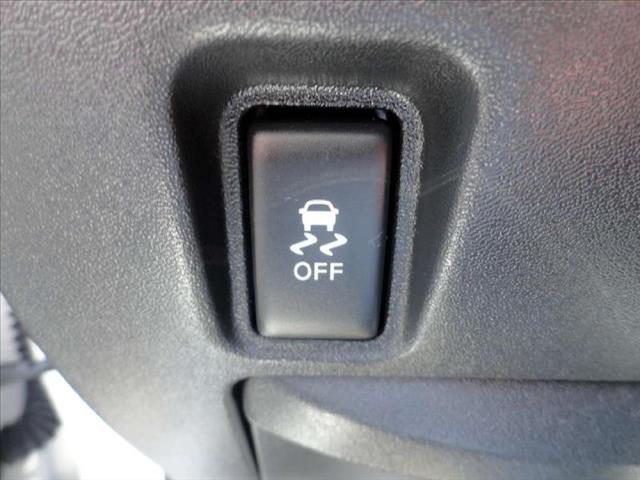 Nissan Sentra 2012 photo 25