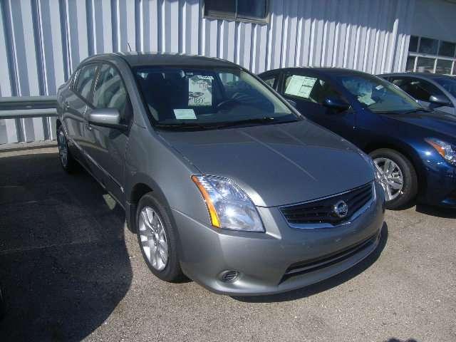 Nissan Sentra SLT Heavy DUTY Sedan