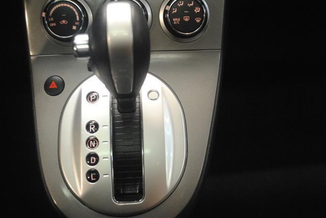 Nissan Sentra 2012 photo 26