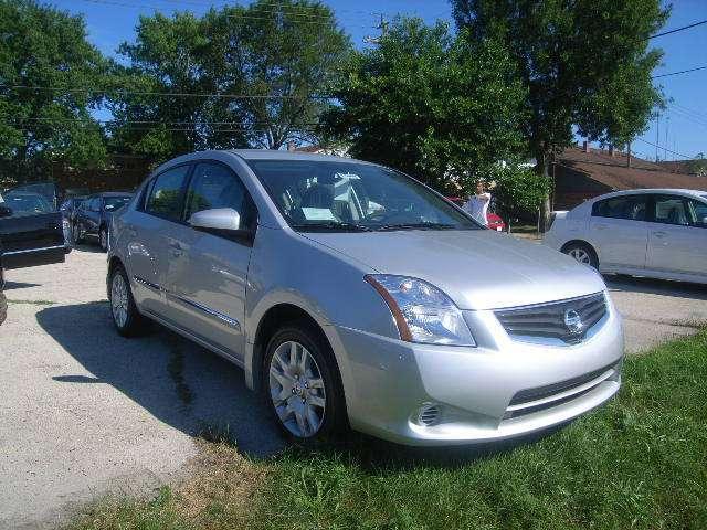 Nissan Sentra SLT Heavy DUTY Sedan