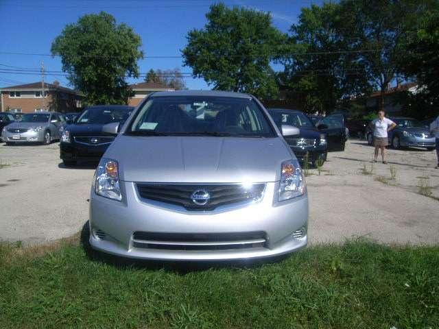Nissan Sentra 2012 photo 1