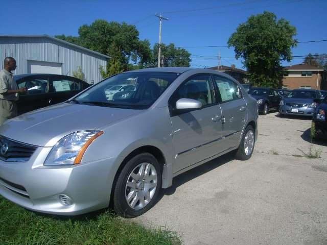 Nissan Sentra 2012 photo 2
