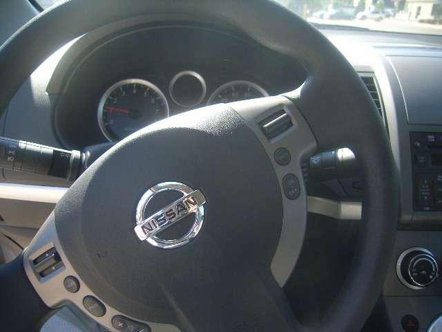 Nissan Sentra 2012 photo 5
