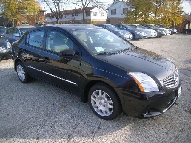 Nissan Sentra SLT Heavy DUTY Sedan