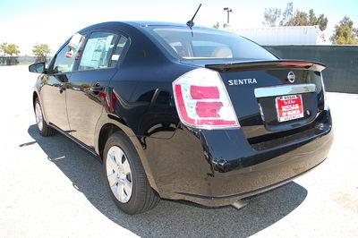 Nissan Sentra 2003 Jaguar S-type 4.2 Other