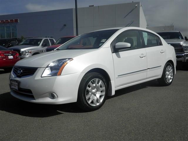 Nissan Sentra 2012 photo 1