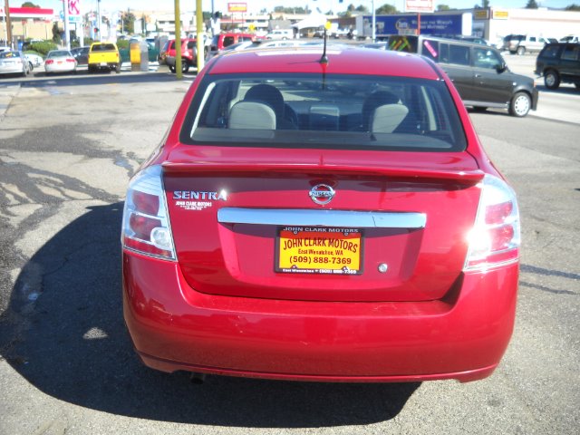 Nissan Sentra 2012 photo 1