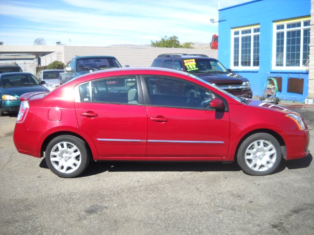 Nissan Sentra 2012 photo 3