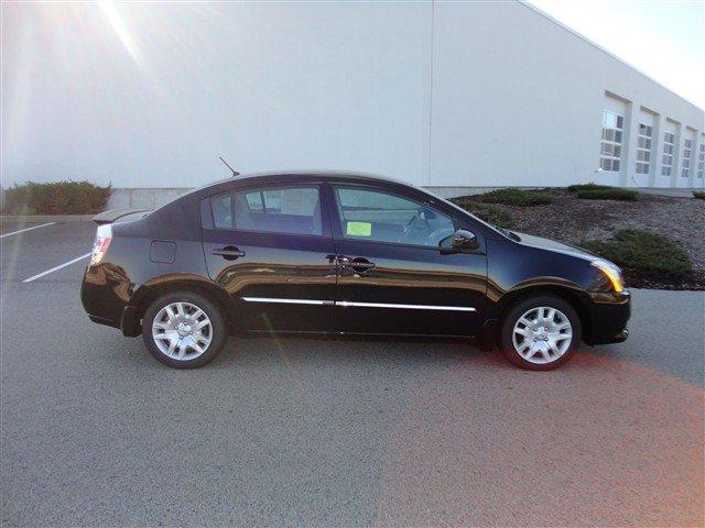 Nissan Sentra 2012 photo 3