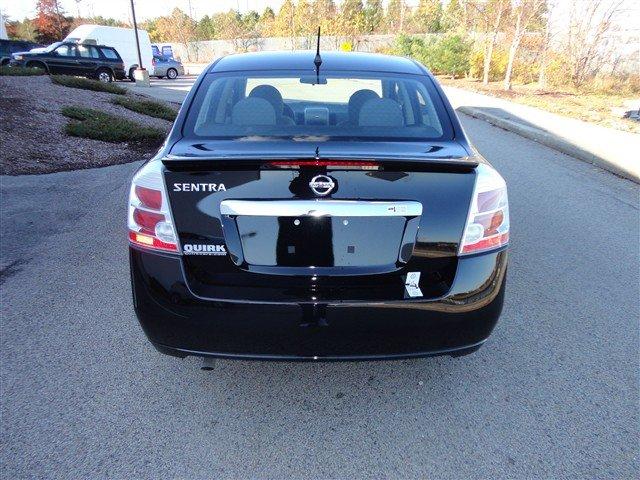 Nissan Sentra 2012 photo 4