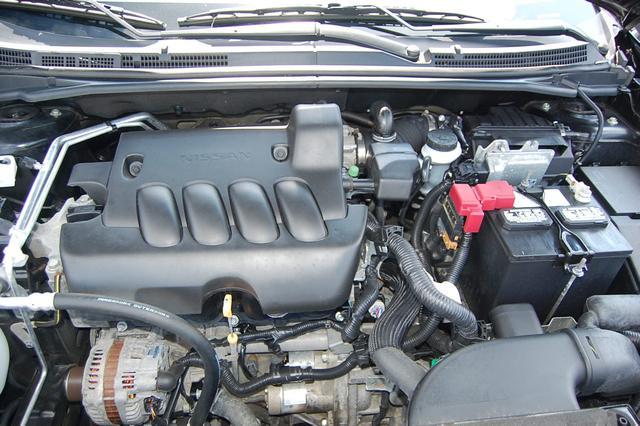 Nissan Sentra 2012 photo 2