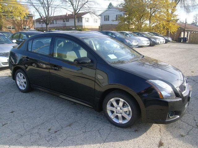 Nissan Sentra SLT Heavy DUTY Sedan