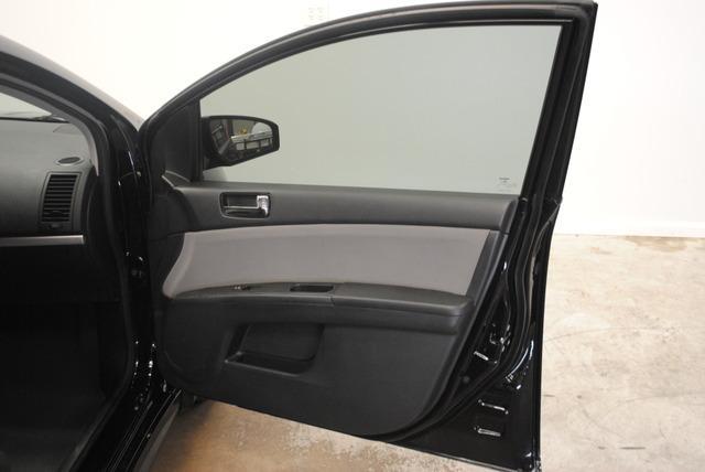 Nissan Sentra 2012 photo 9
