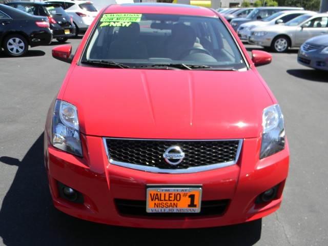 Nissan Sentra 2012 photo 2