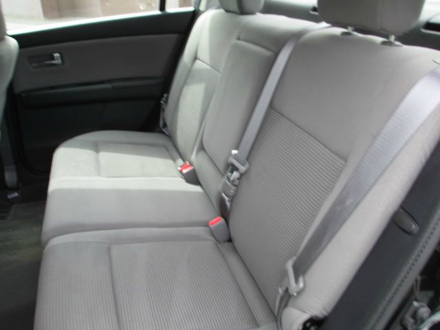 Nissan Sentra 2012 photo 1