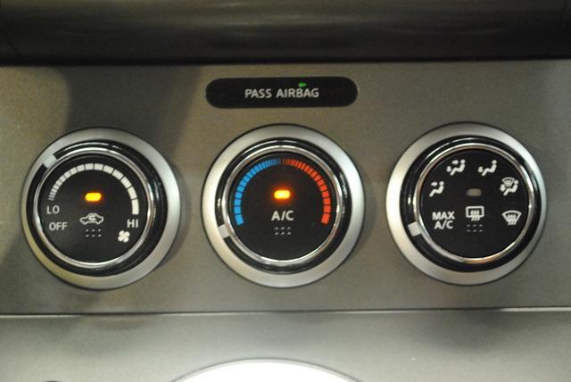 Nissan Sentra 2012 photo 11