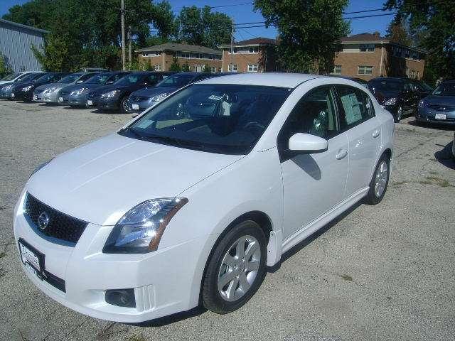 Nissan Sentra 2012 photo 1