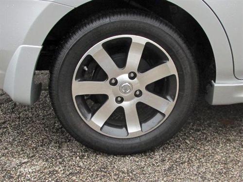 Nissan Sentra 2012 photo 2