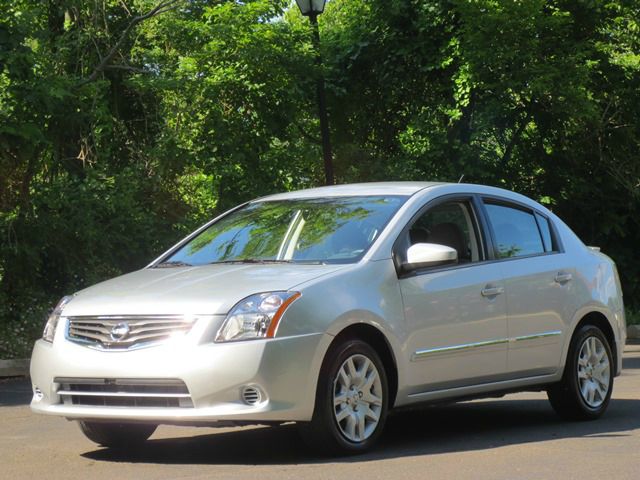 Nissan Sentra 2012 photo 2