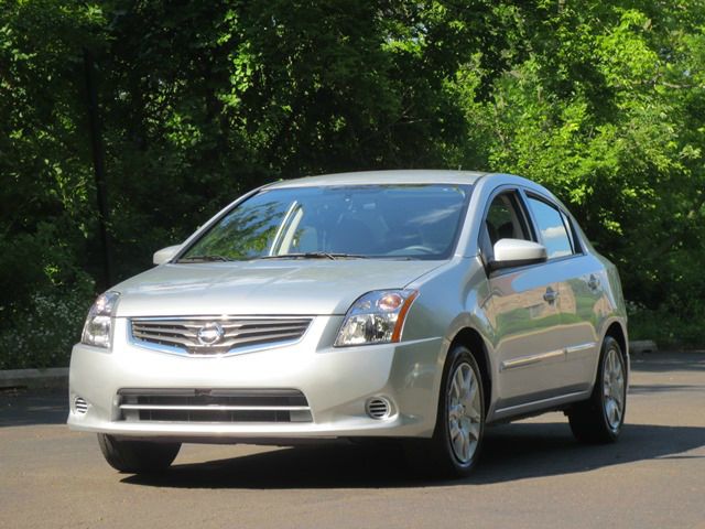 Nissan Sentra 2012 photo 4