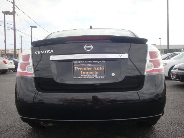 Nissan Sentra 2012 photo 4