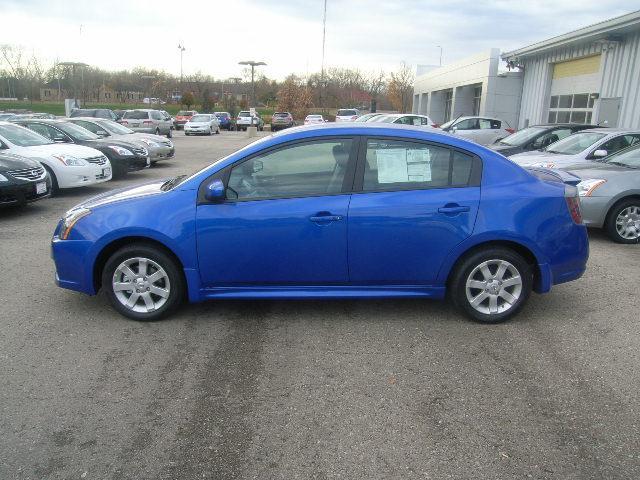 Nissan Sentra 2012 photo 3