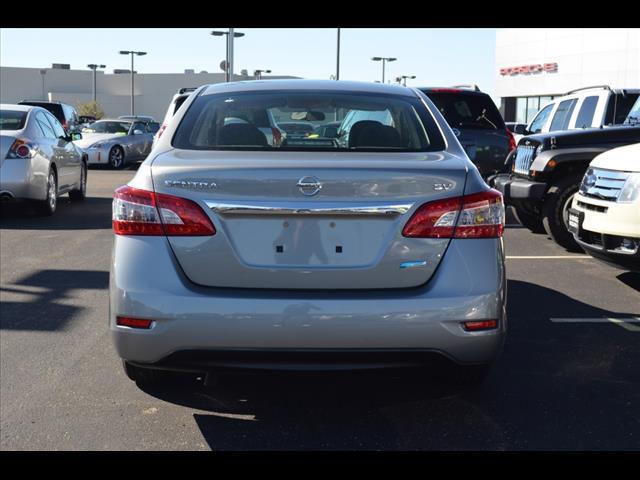 Nissan Sentra 2013 photo 1