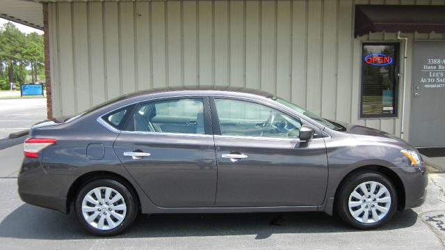 Nissan Sentra 2013 photo 12