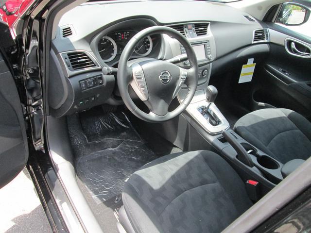 Nissan Sentra 4.6L Eddie Bauer Sedan