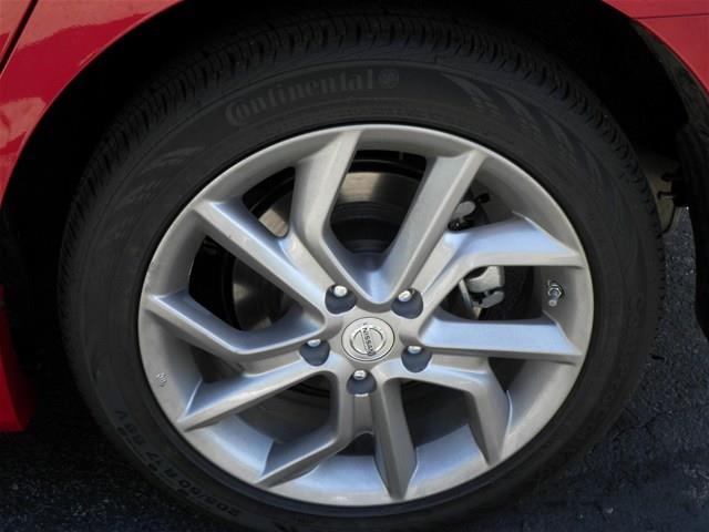 Nissan Sentra 2013 photo 8