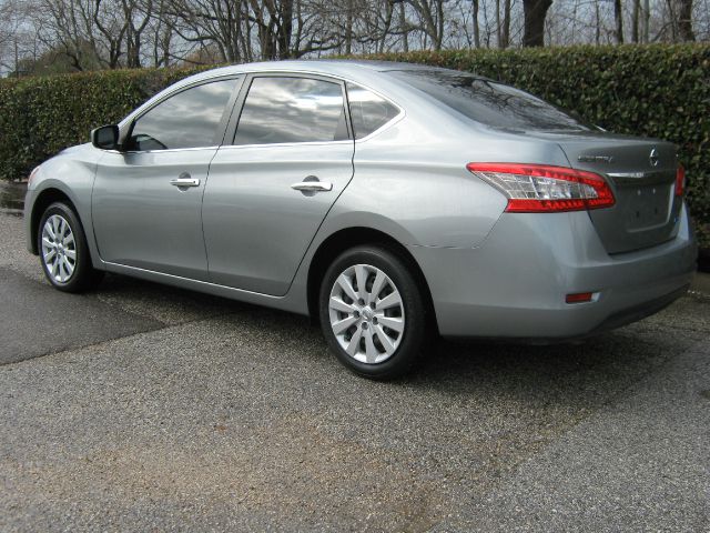 Nissan Sentra 2013 photo 3