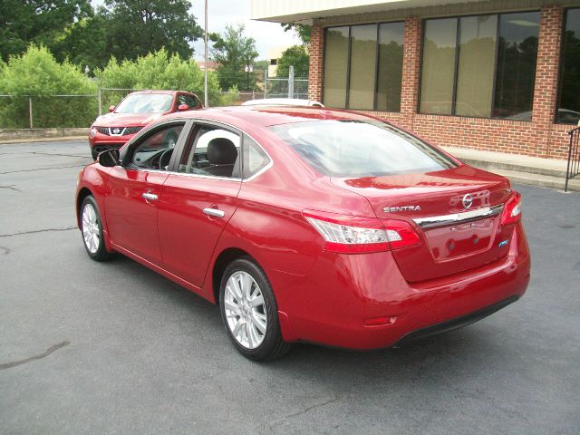 Nissan Sentra LS S Sedan