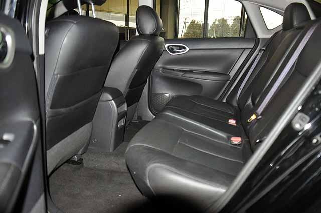 Nissan Sentra 2013 photo 1