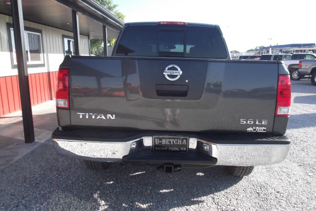 Nissan Titan 2004 photo 4
