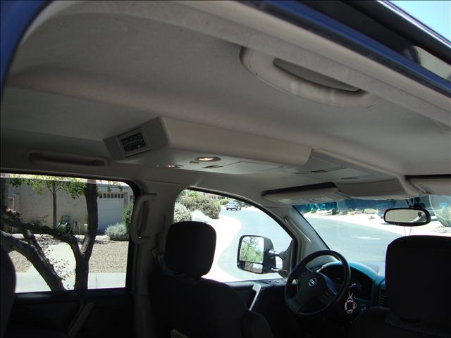 Nissan Titan 2004 photo 3