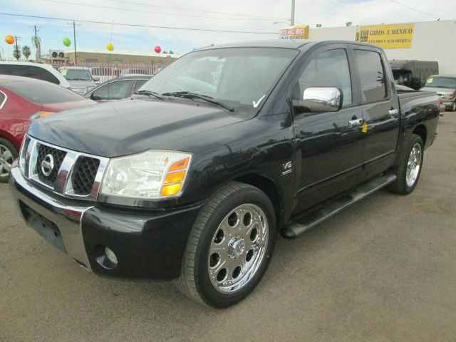 Nissan Titan 2004 photo 3