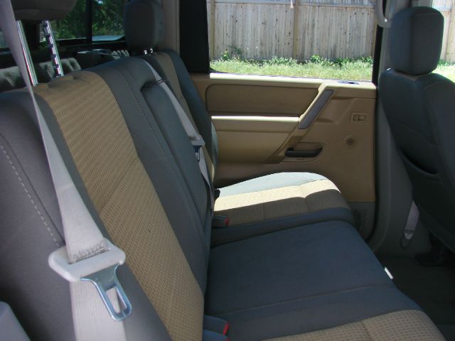 Nissan Titan 2004 photo 21