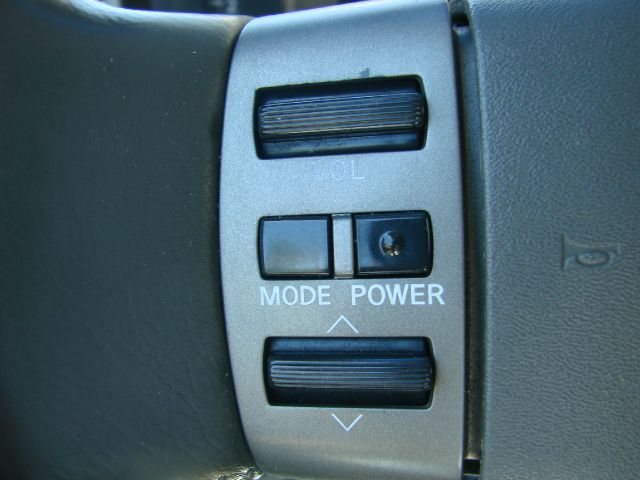 Nissan Titan 2004 photo 6