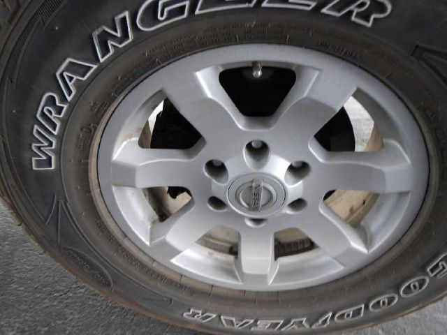 Nissan Titan 2004 photo 4