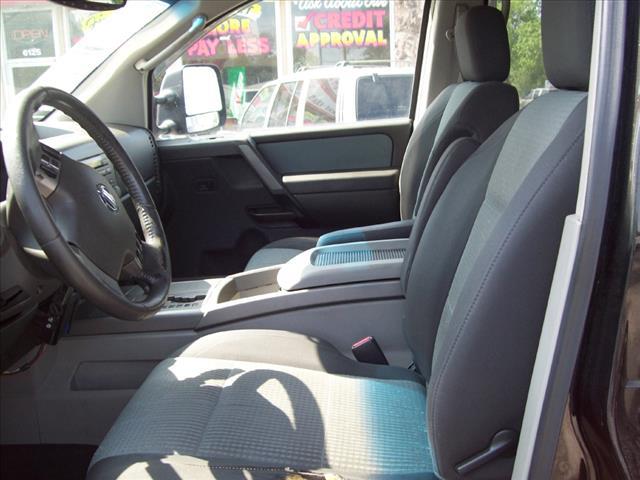 Nissan Titan SE Pickup Truck