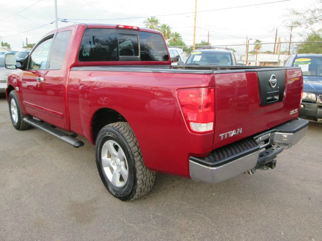 Nissan Titan 2004 photo 4