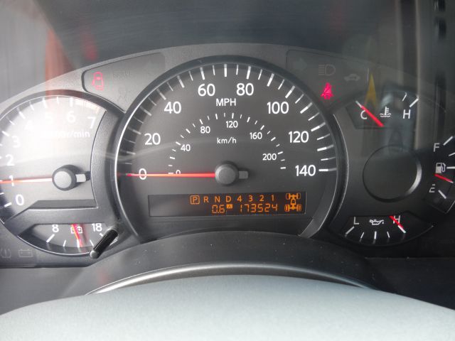 Nissan Titan SLT EXT CAB 4X2 Pickup Truck