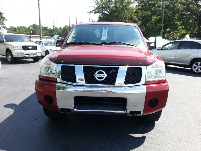 Nissan Titan 2004 photo 4