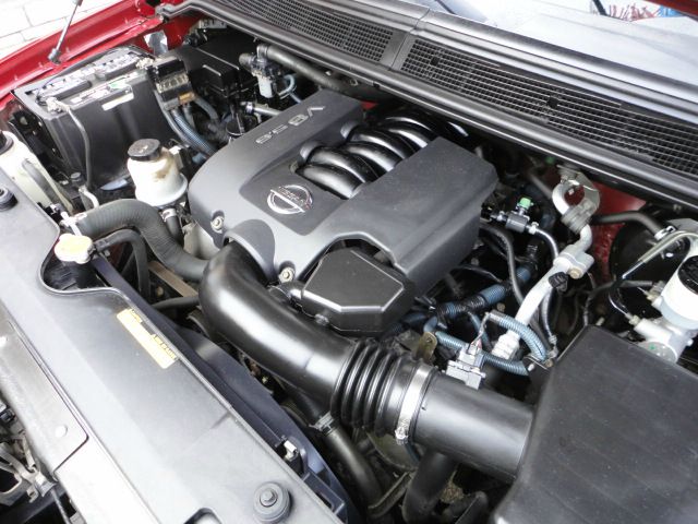 Nissan Titan 2005 photo 2