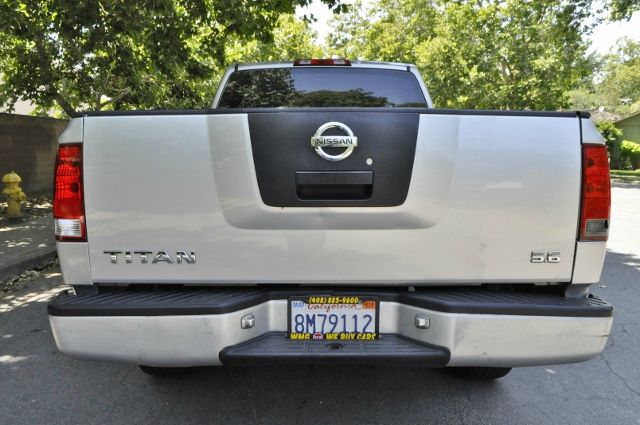 Nissan Titan 2005 photo 13