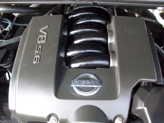 Nissan Titan 2005 photo 1