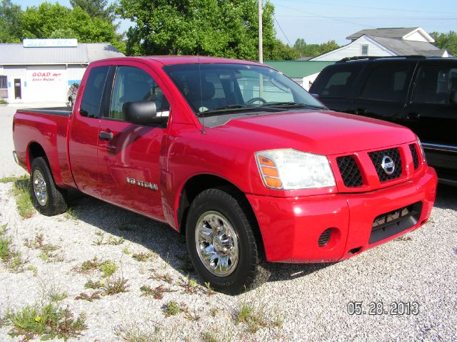 Nissan Titan 3.0is -AWD Pickup Truck