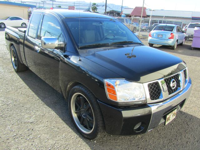 Nissan Titan 2005 photo 1