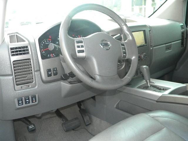 Nissan Titan 2005 photo 4