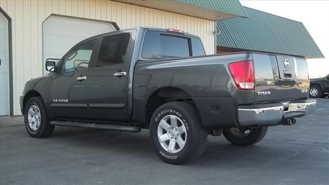 Nissan Titan 2005 photo 3